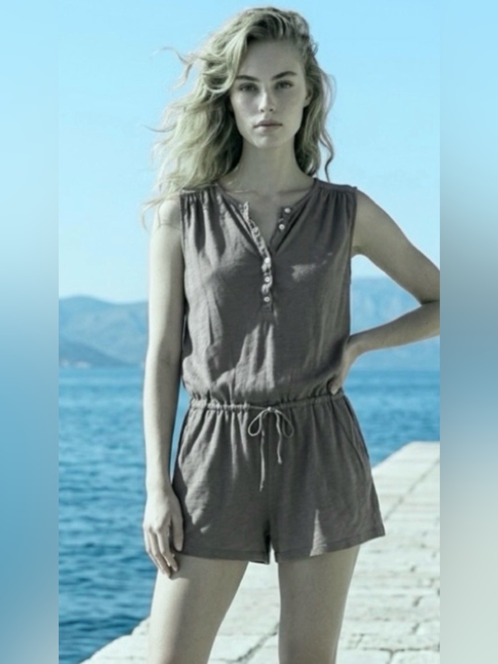 Velvet by Graham & Spencer Women’s 0 2 XS Shorts Romper Vintage Slub Gray Anthro